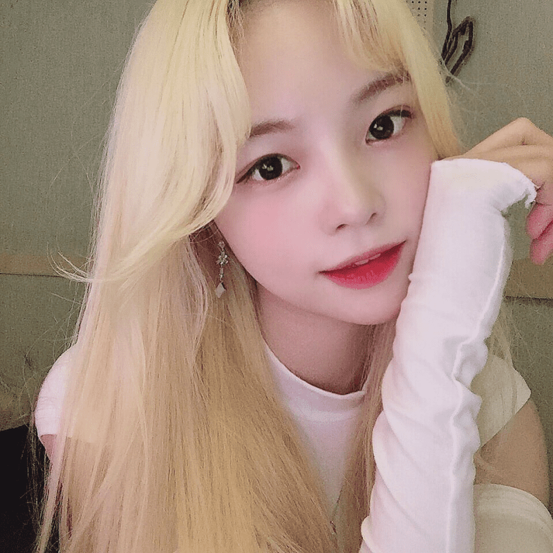 Jinhee (جينهي)